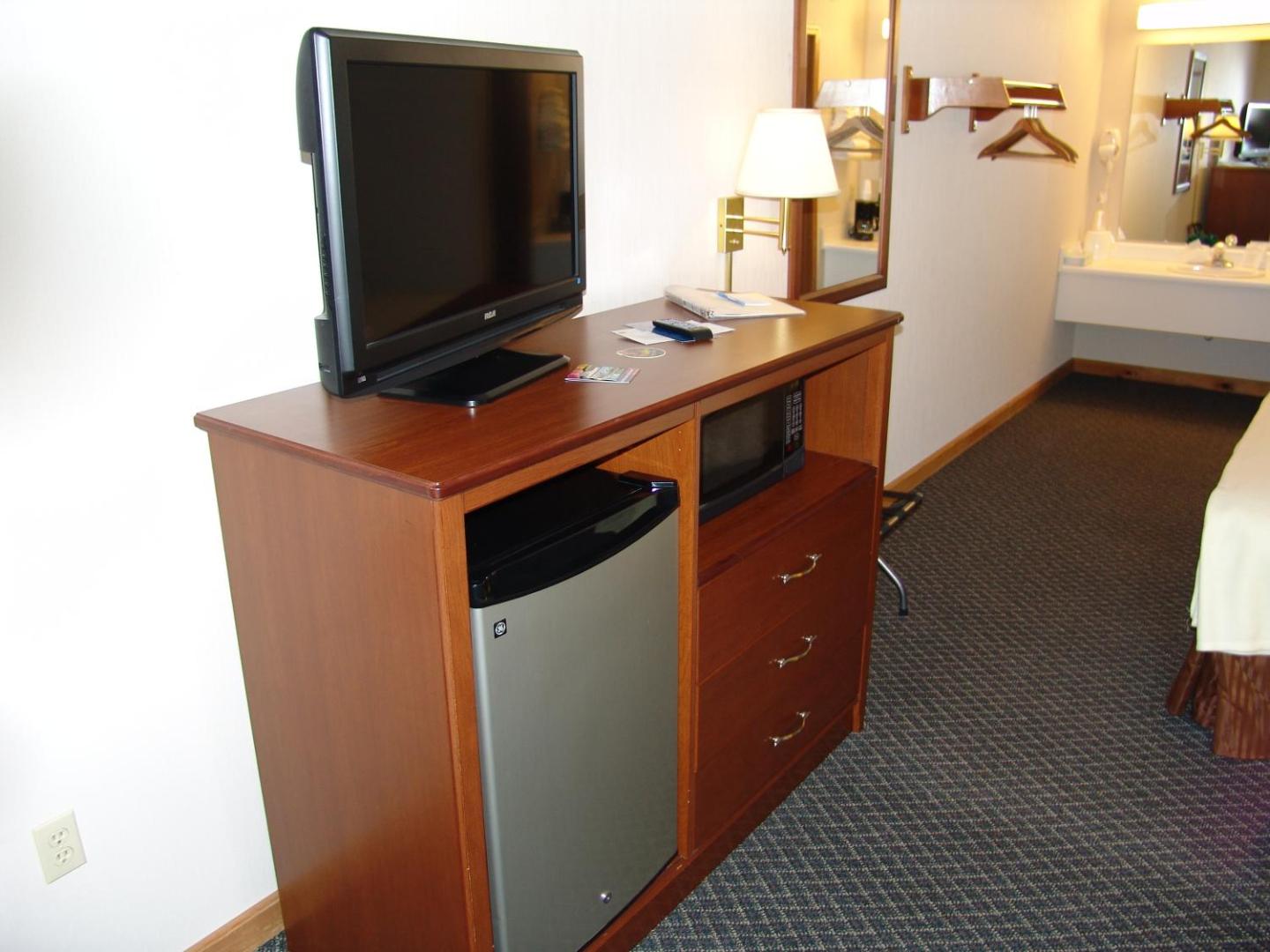 Super 8 by Wyndham Branson / Shepherd of the Hills Exwy