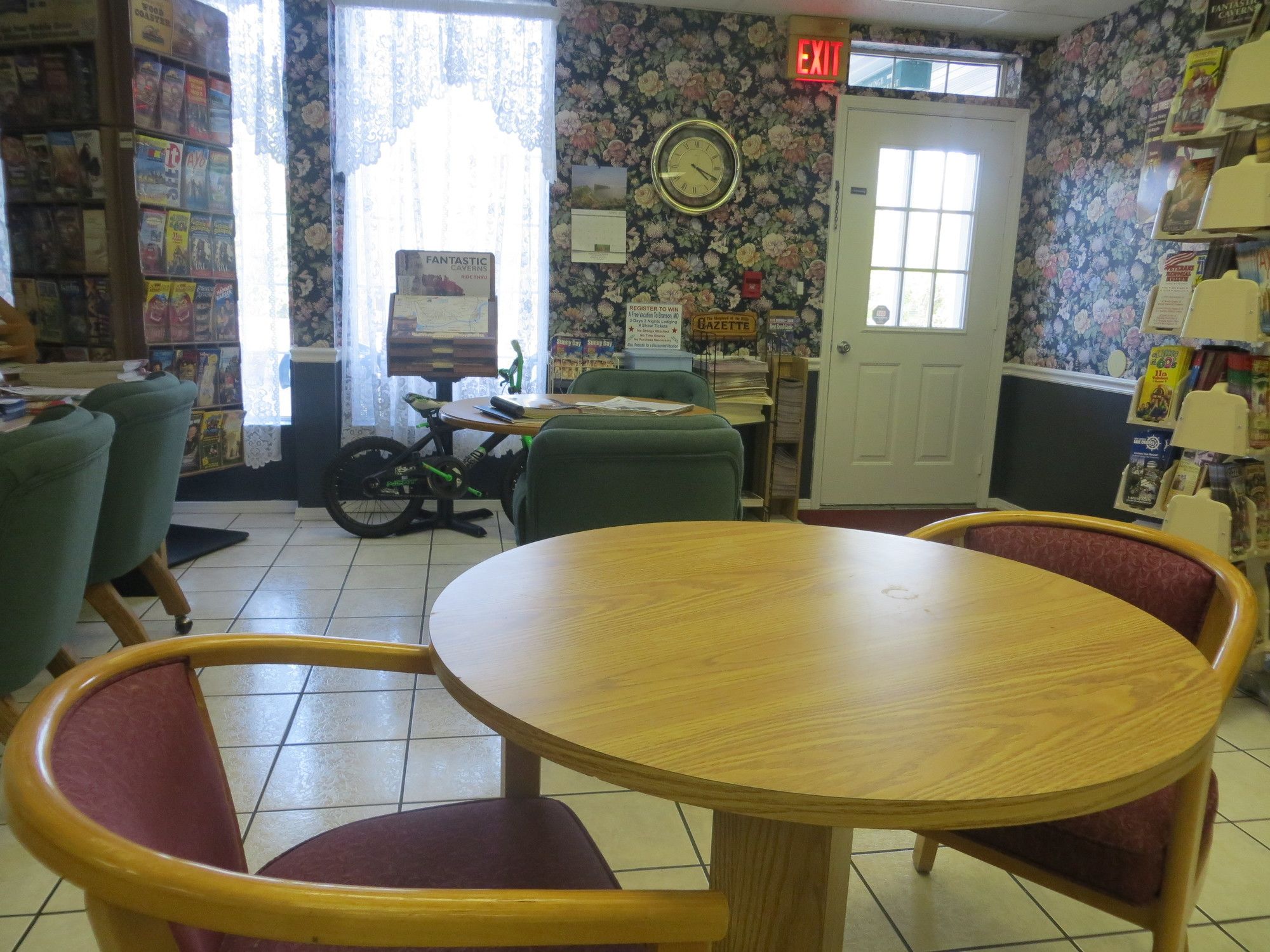 Peach Tree Inn