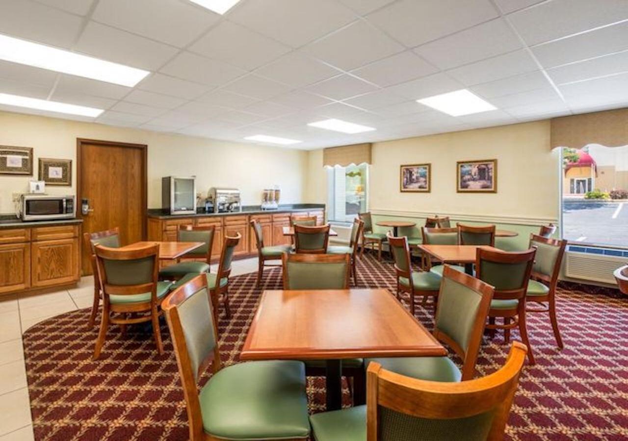 Savannah House Hotel