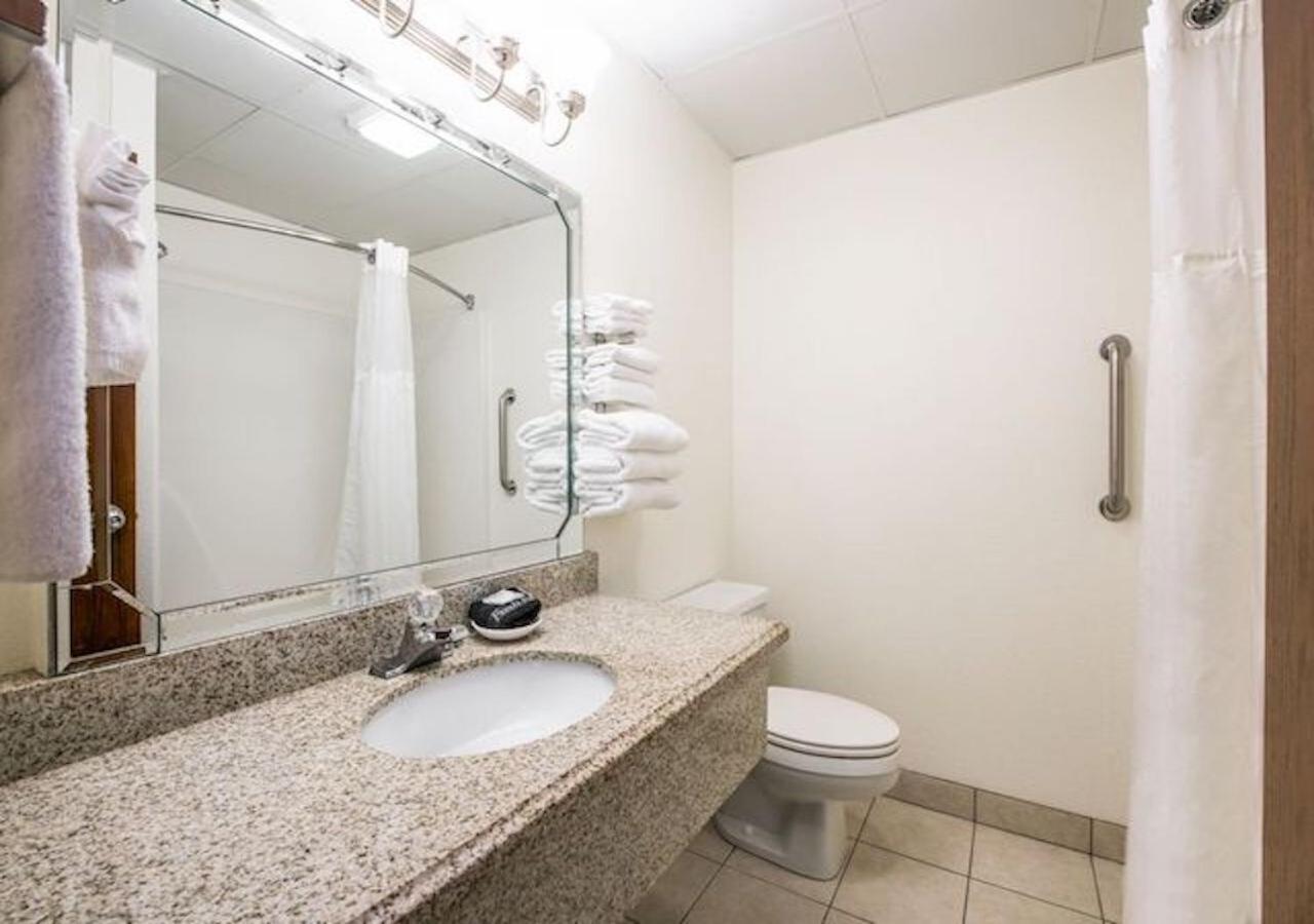 Savannah House Hotel