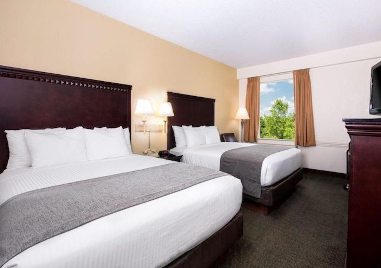 Savannah House Hotel