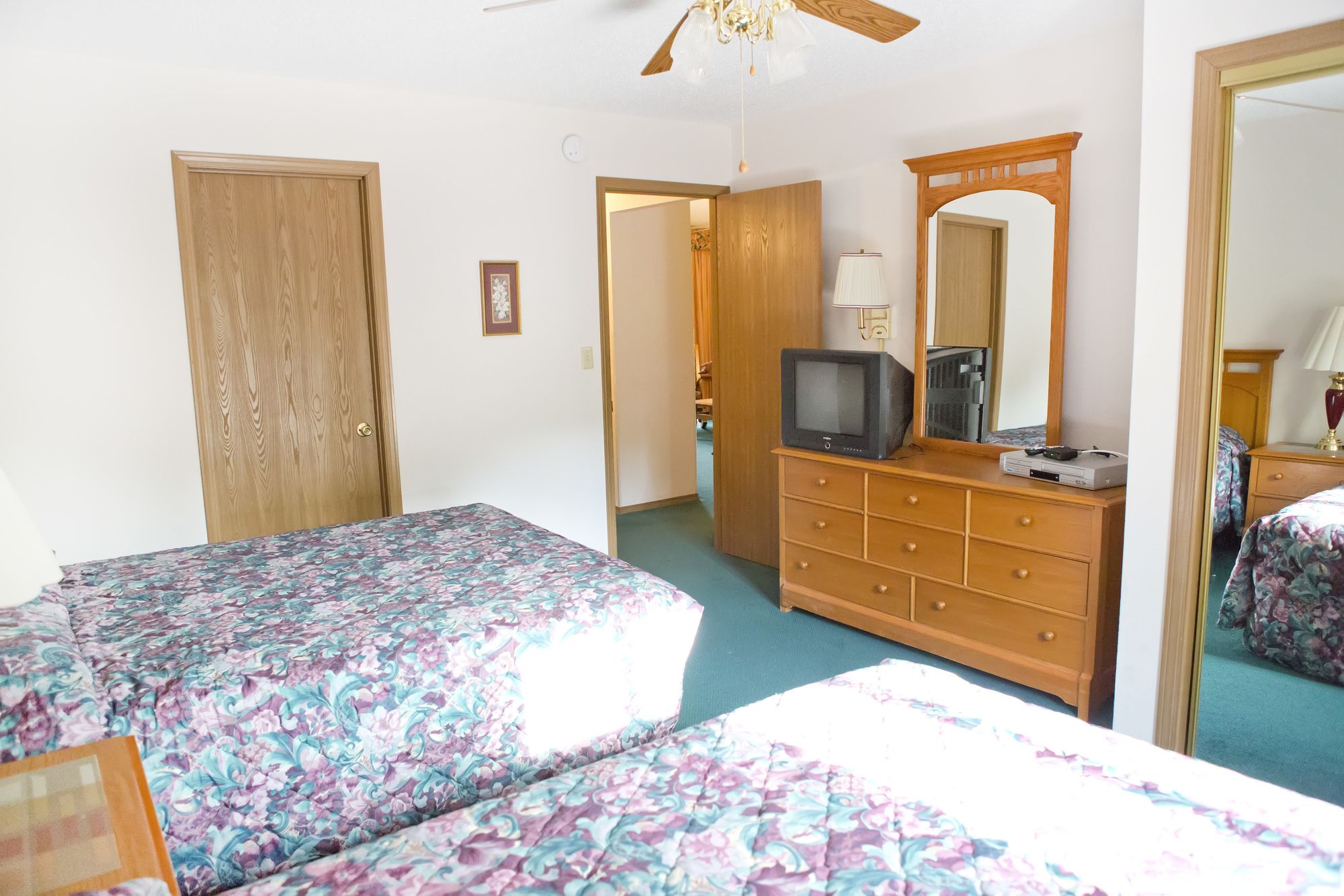 Table Rock Resorts at Indian Point Table Rock Resorts at Indian Point