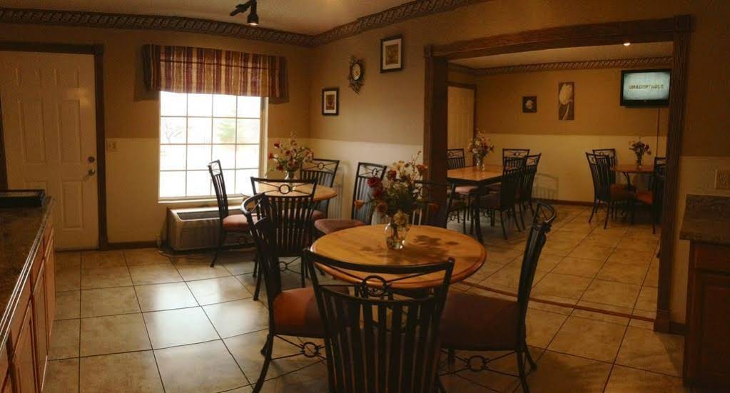 Twelve Oaks Inn Branson