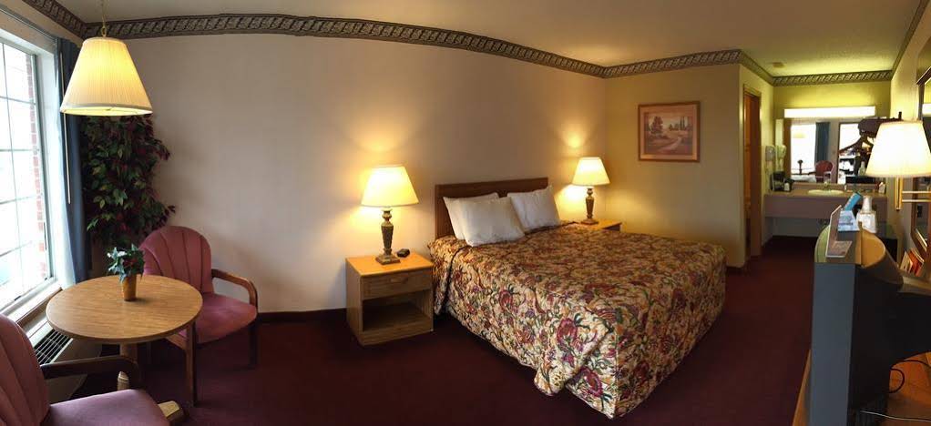 Twelve Oaks Inn Branson