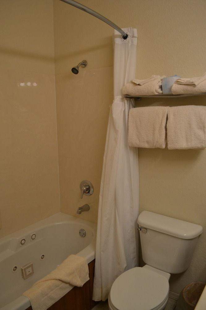 StoneBridge Resort