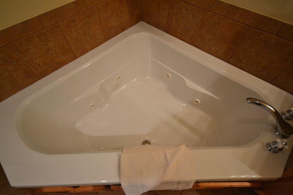 StoneBridge Resort