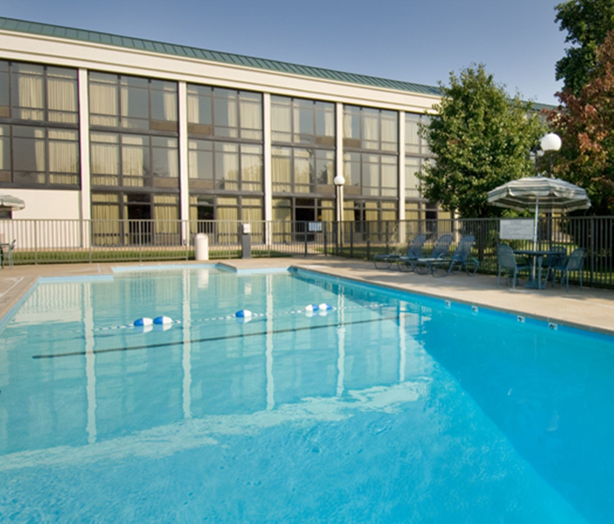 Pear Tree Inn Cape Girardeau