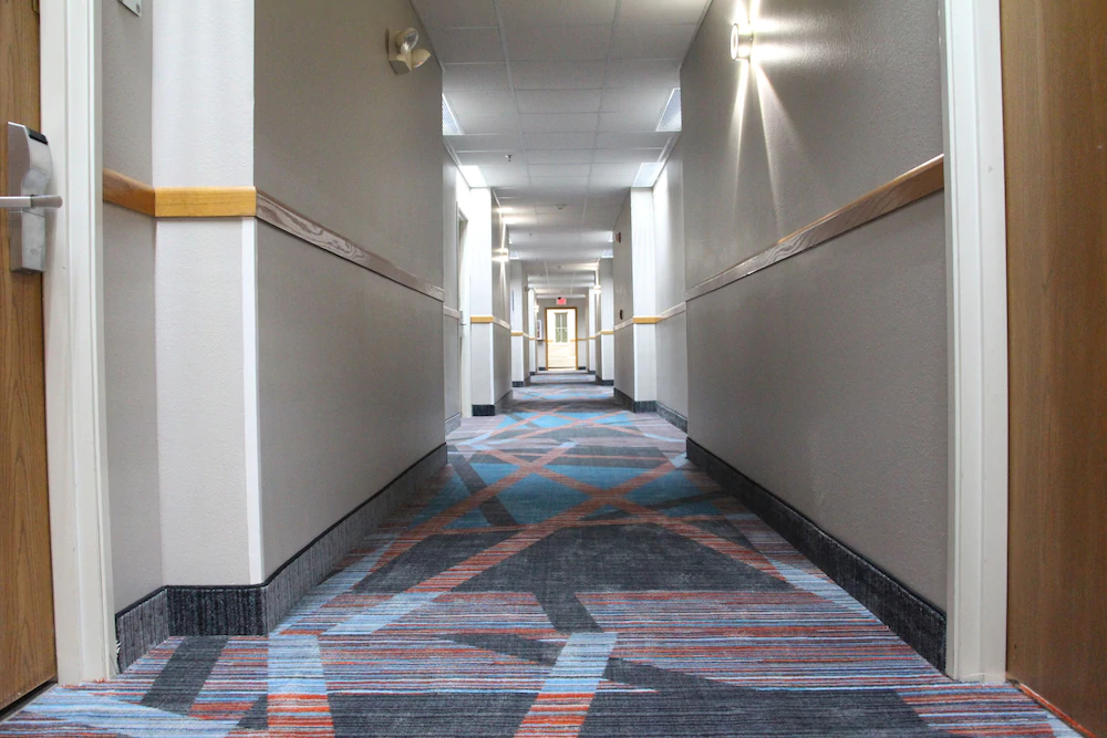 Westbridge Inn & Suites