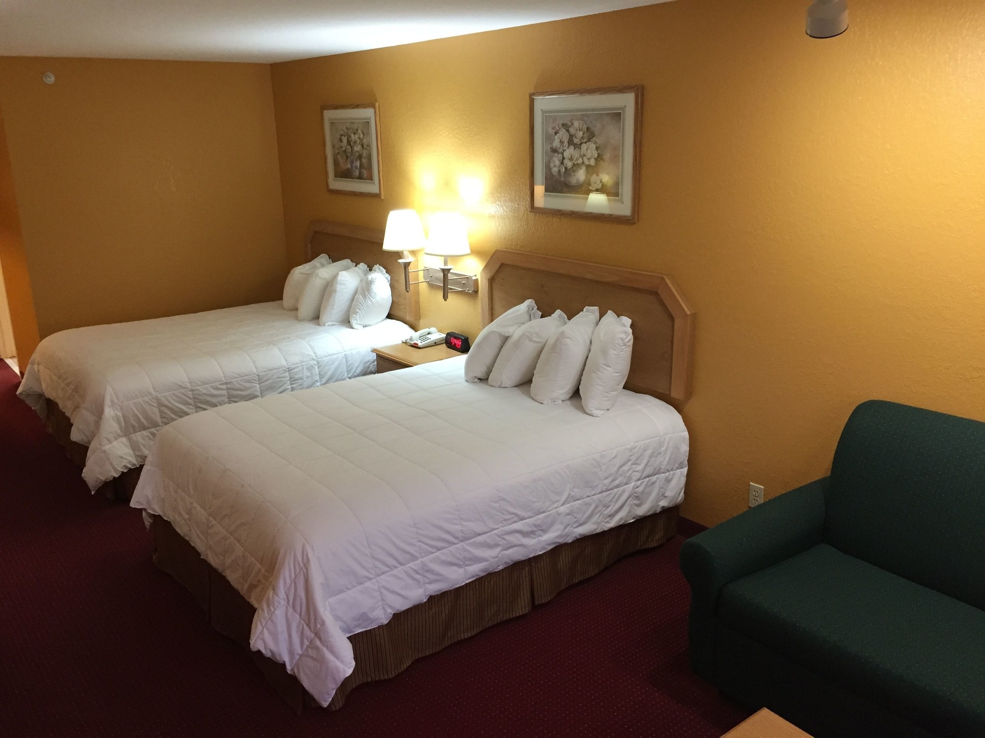 Parkfield Inn Clinton