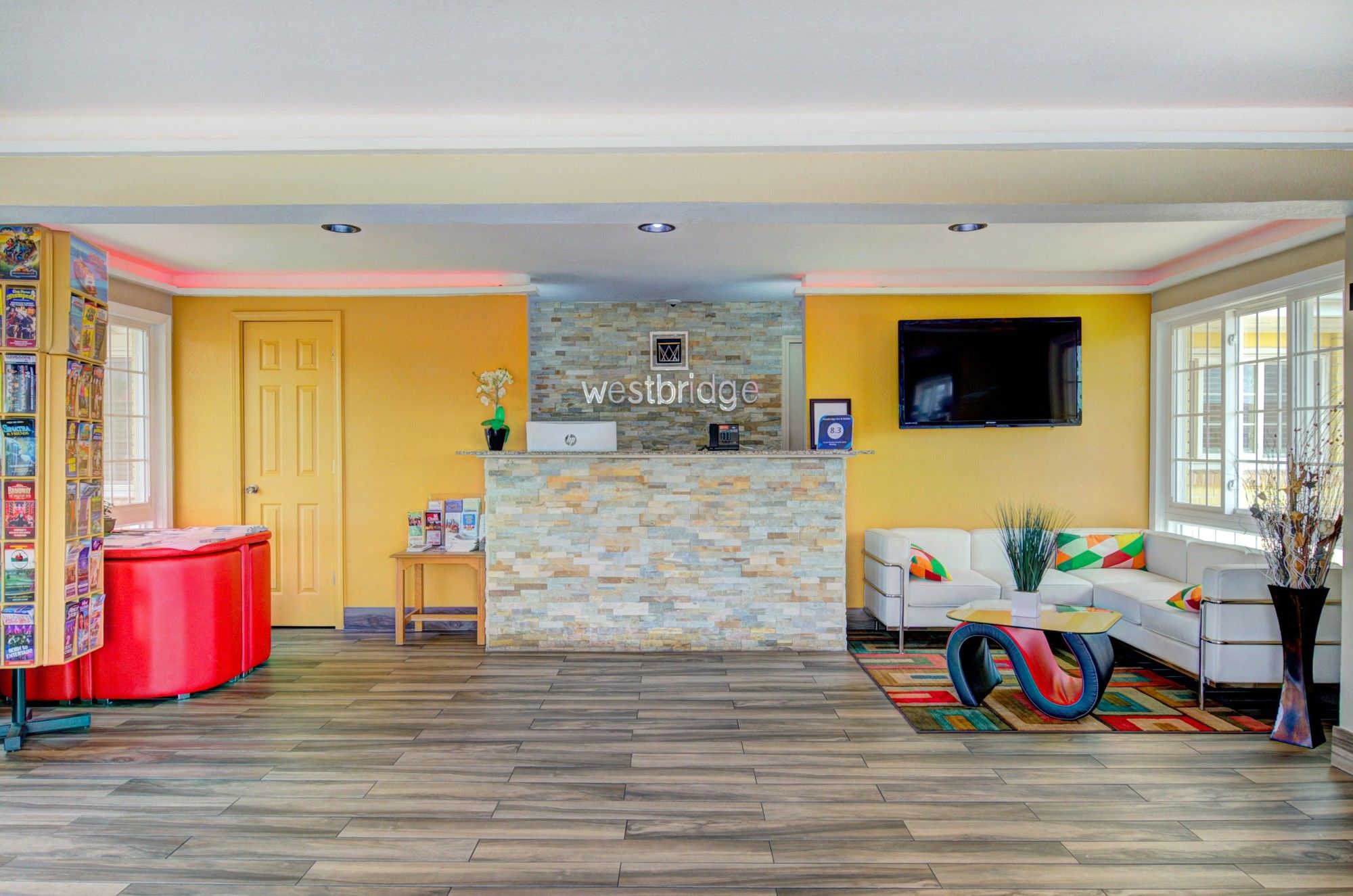 Westbridge Inn & Suites