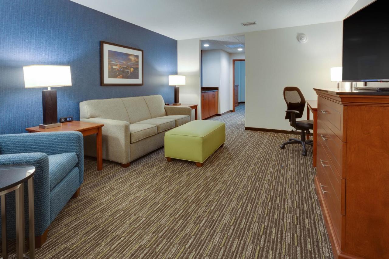 Drury Plaza Hotel Columbia East