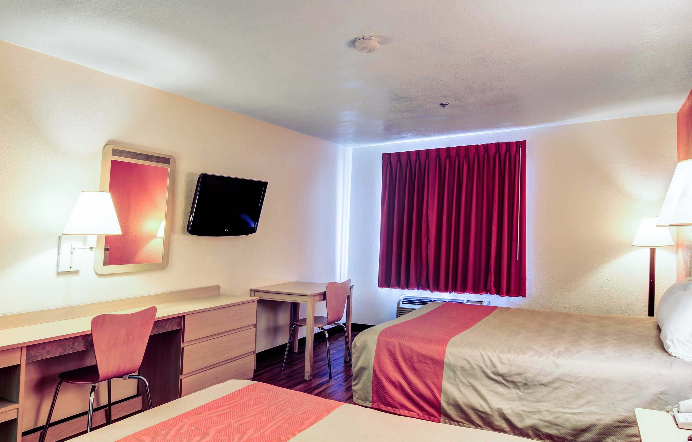 Motel 6 Columbia - East