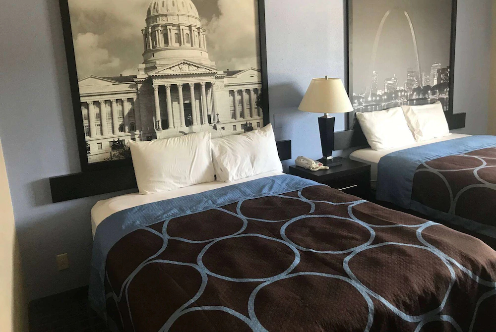 Motel 6 Concordia, MO