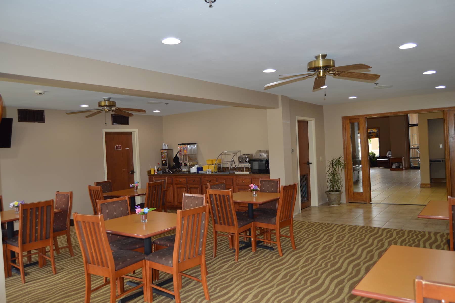 Days Inn & Suites by Wyndham Cuba