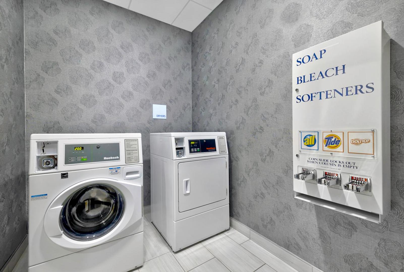 Holiday Inn Express Hotel & Suites Kansas City - Grandview