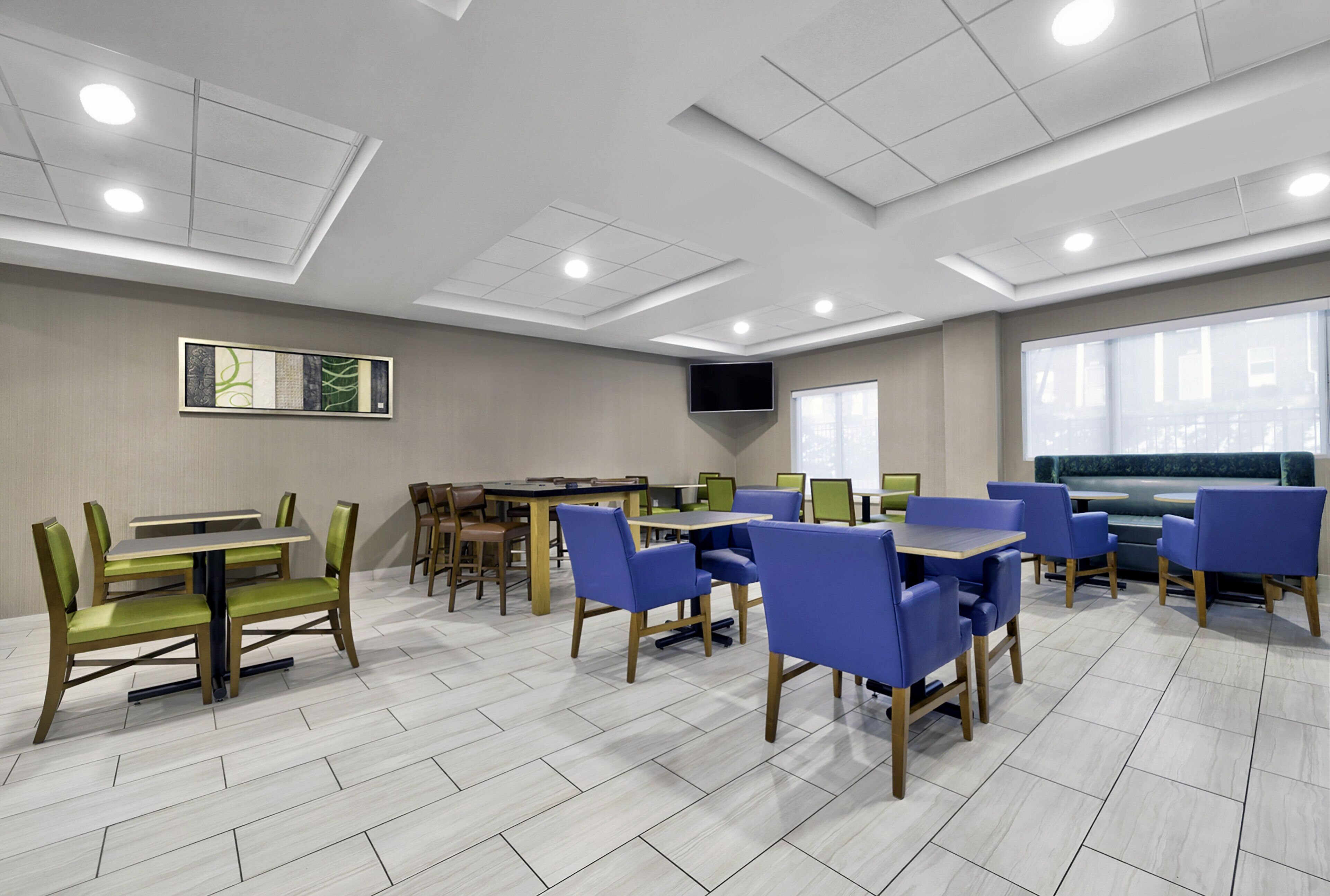 Holiday Inn Express Hotel & Suites Kansas City - Grandview