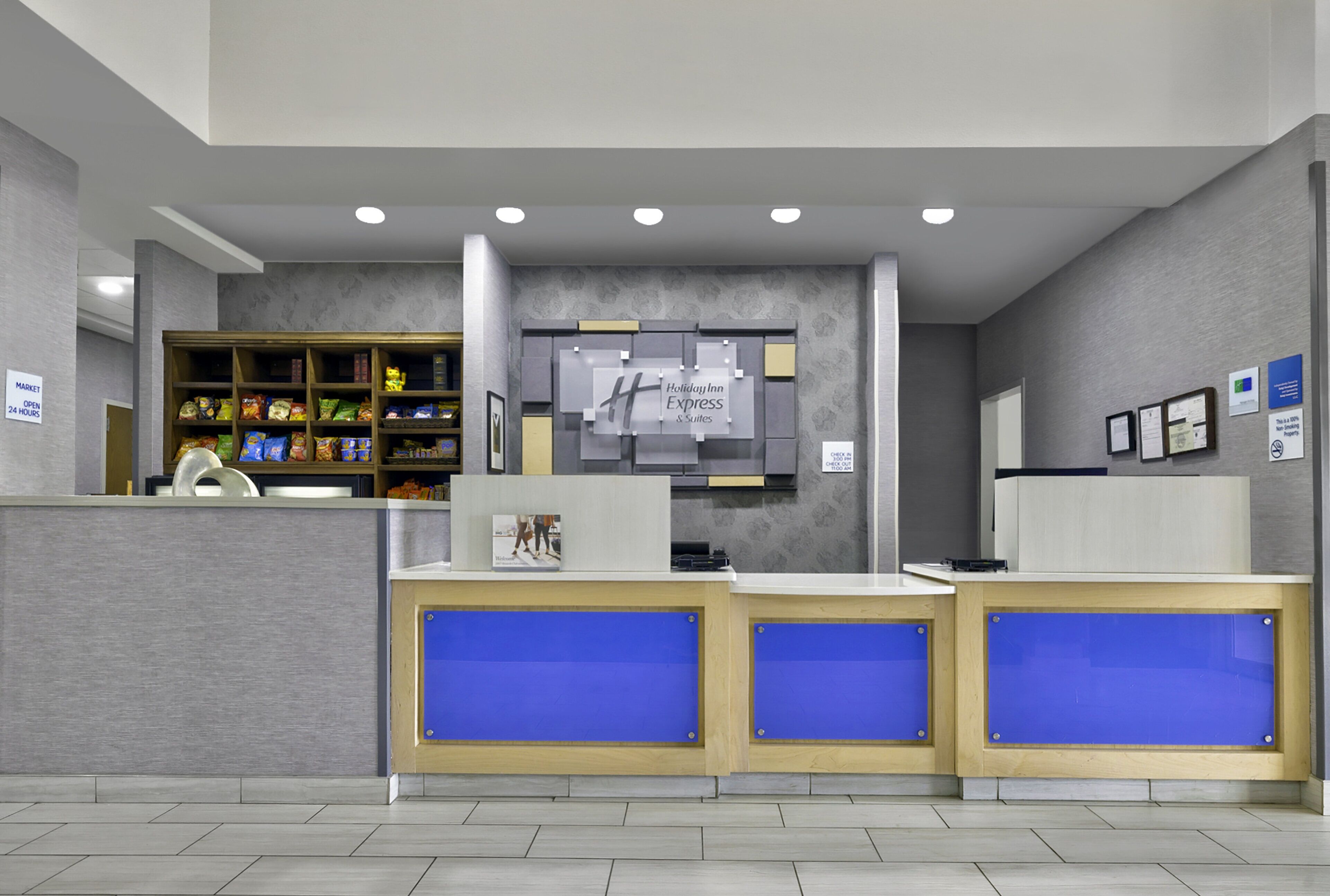 Holiday Inn Express Hotel & Suites Kansas City - Grandview