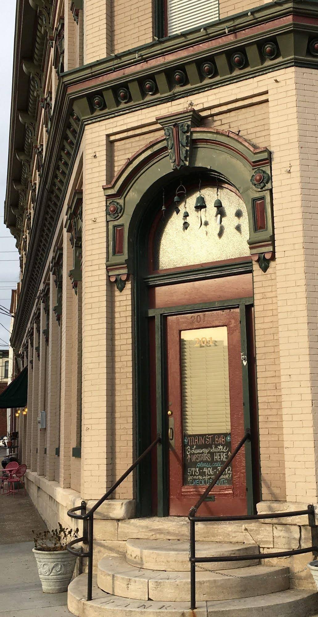 Main Street Bed & Breakfast