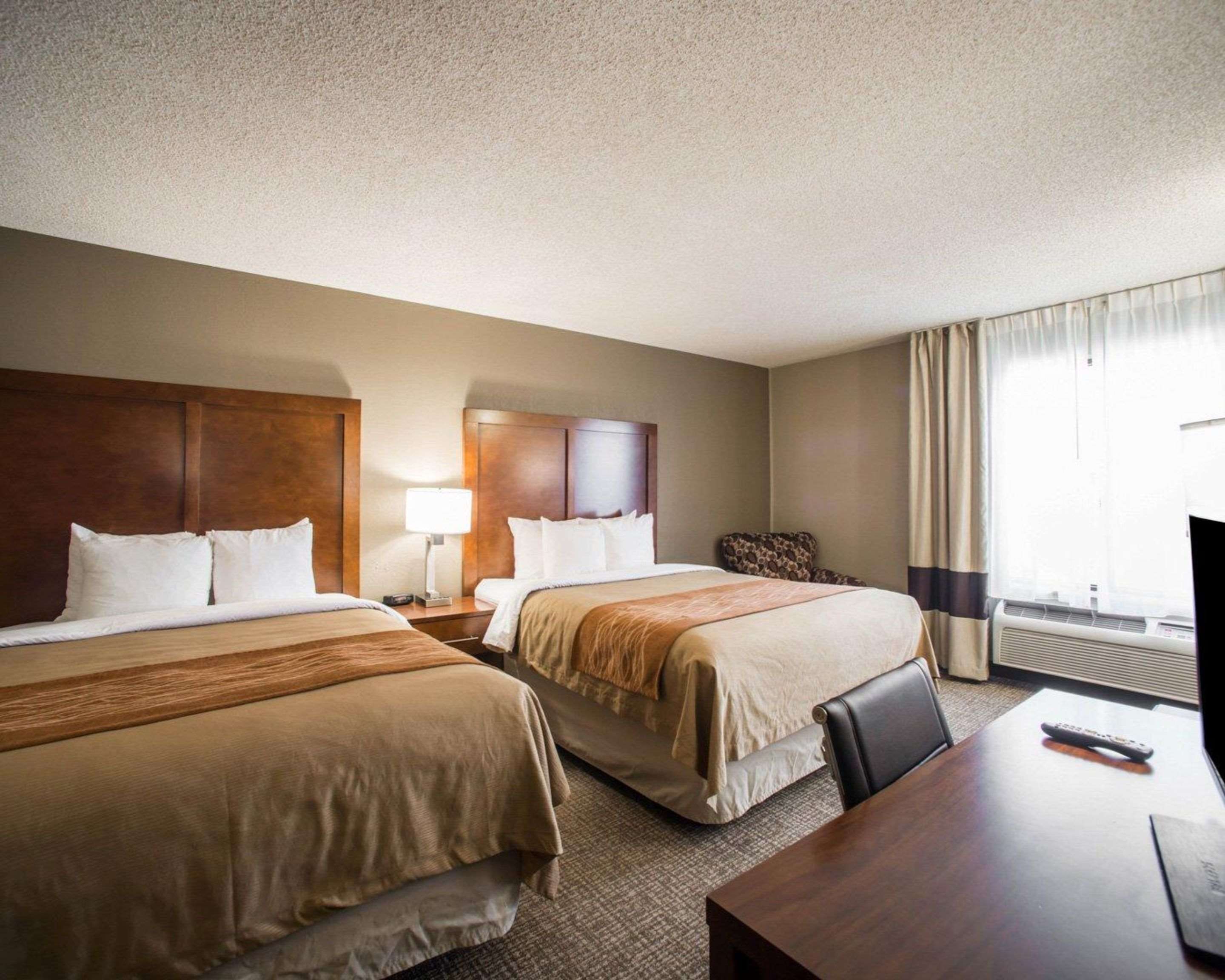 Comfort Inn & Suites St. Louis-Hazelwood