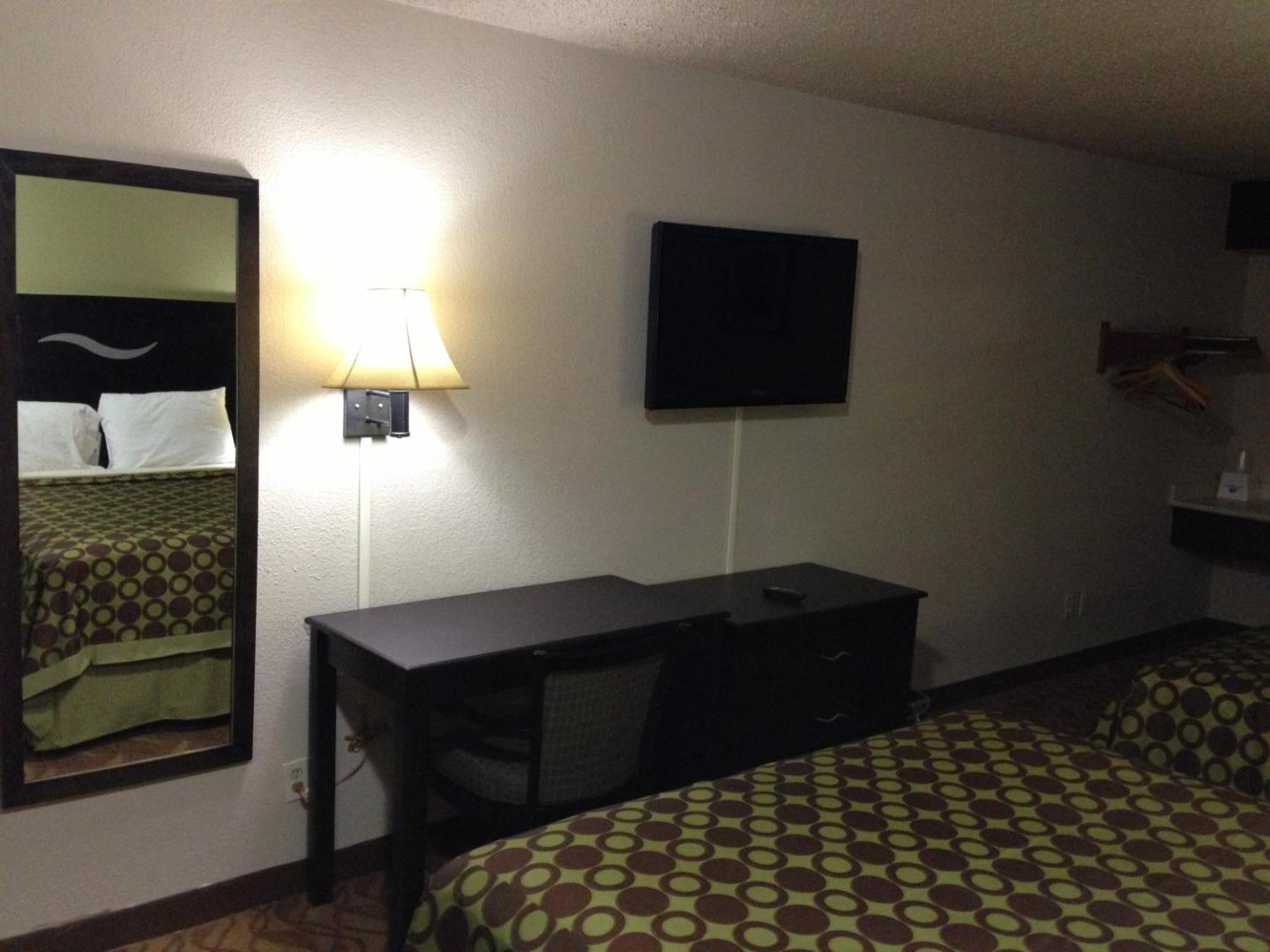 Americas Best Value Inn Kansas City E Independence