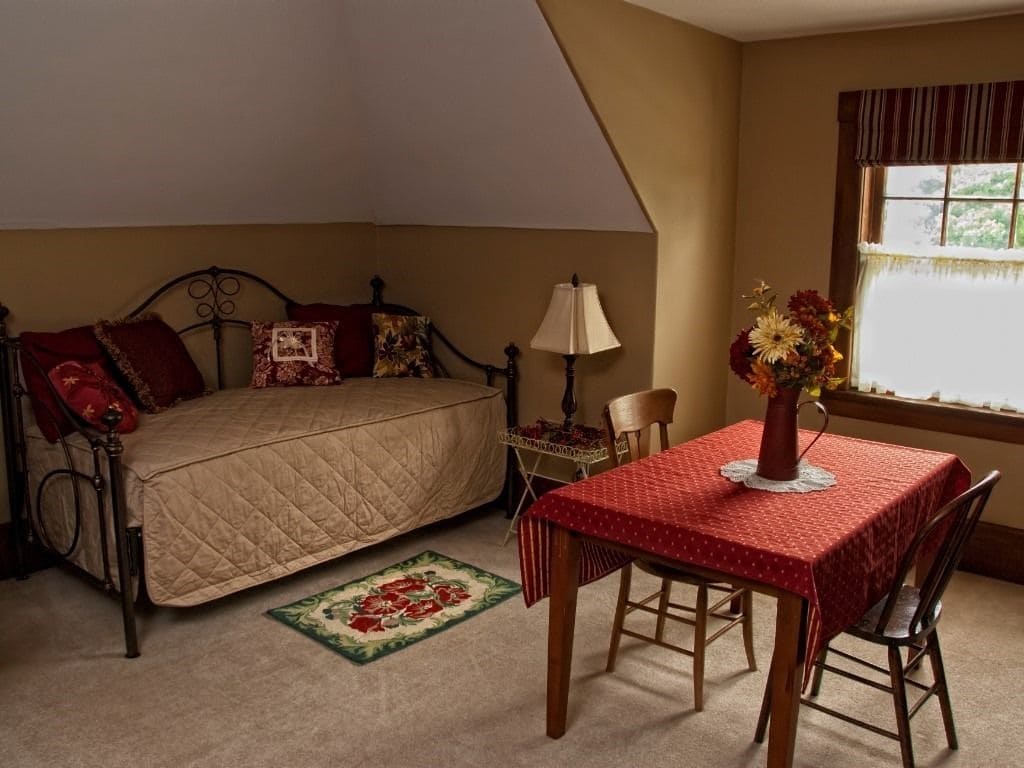 Hawthorn - A Bed & Breakfast