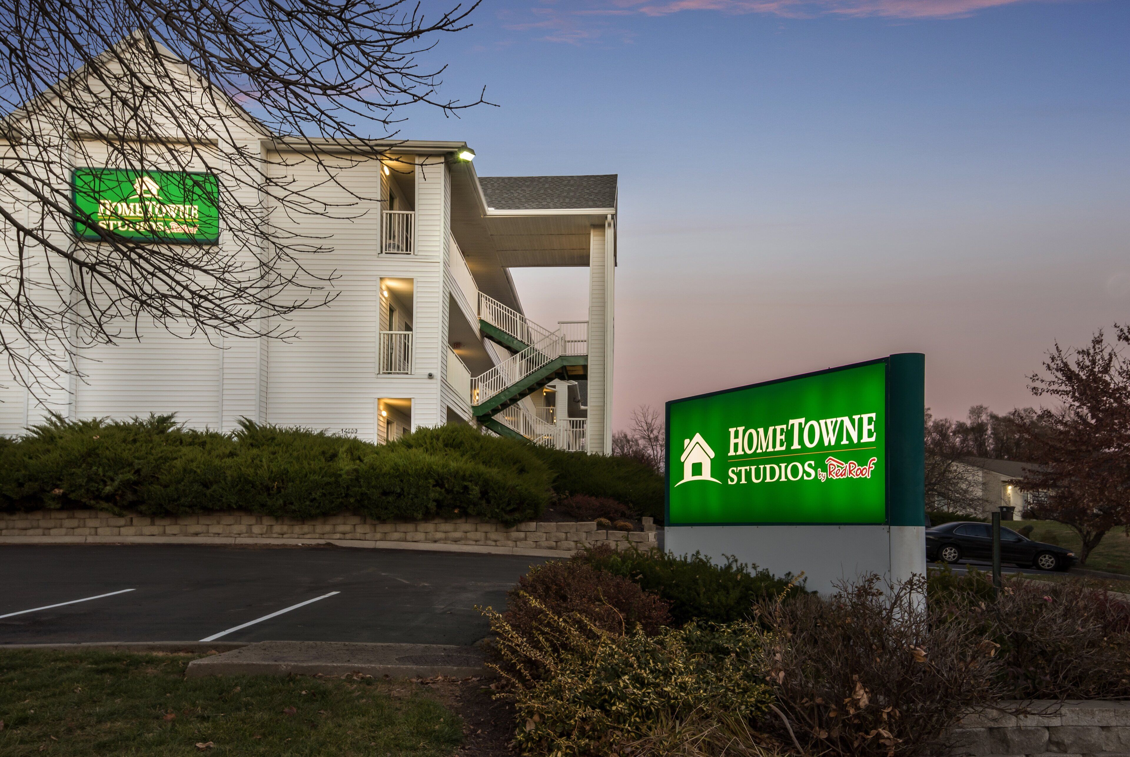 Birch Hill Suites Kansas City - Independence