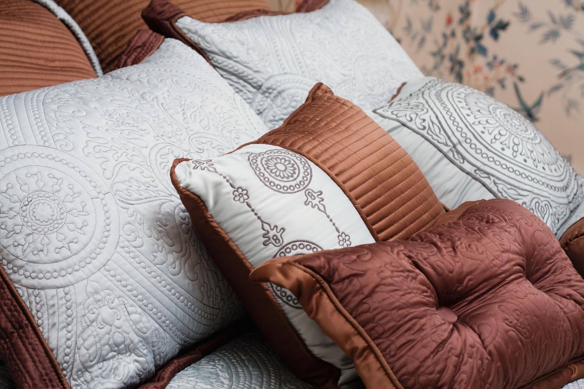 Silver Heart Inn Bed & Breakfast