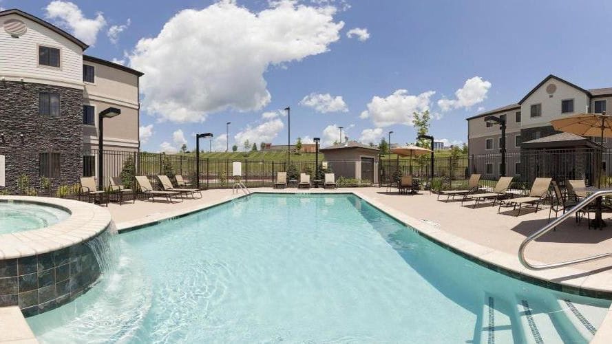 Staybridge Suites Kansas City-Independence