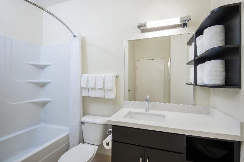 Candlewood Suites Jefferson City