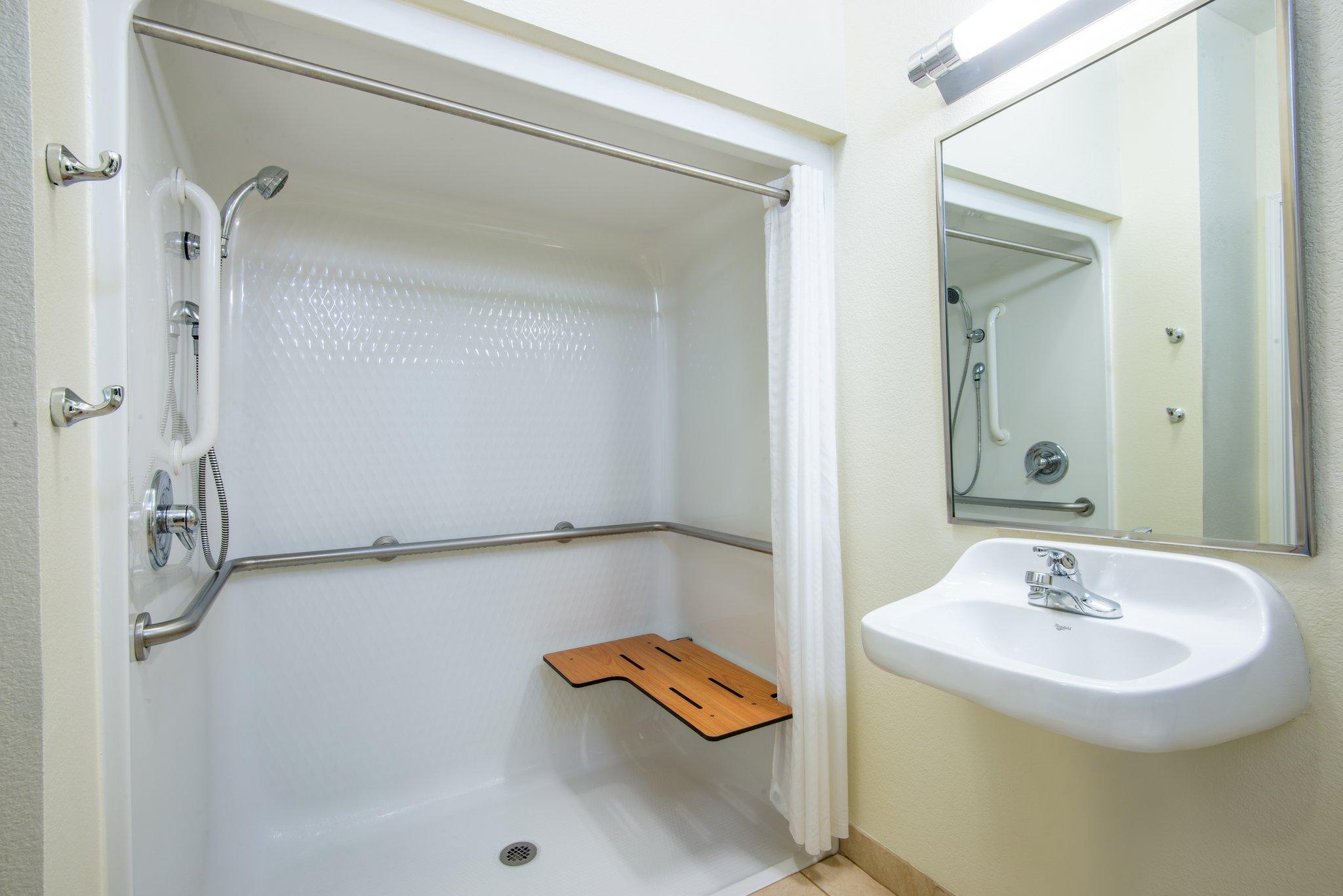 Candlewood Suites Jefferson City