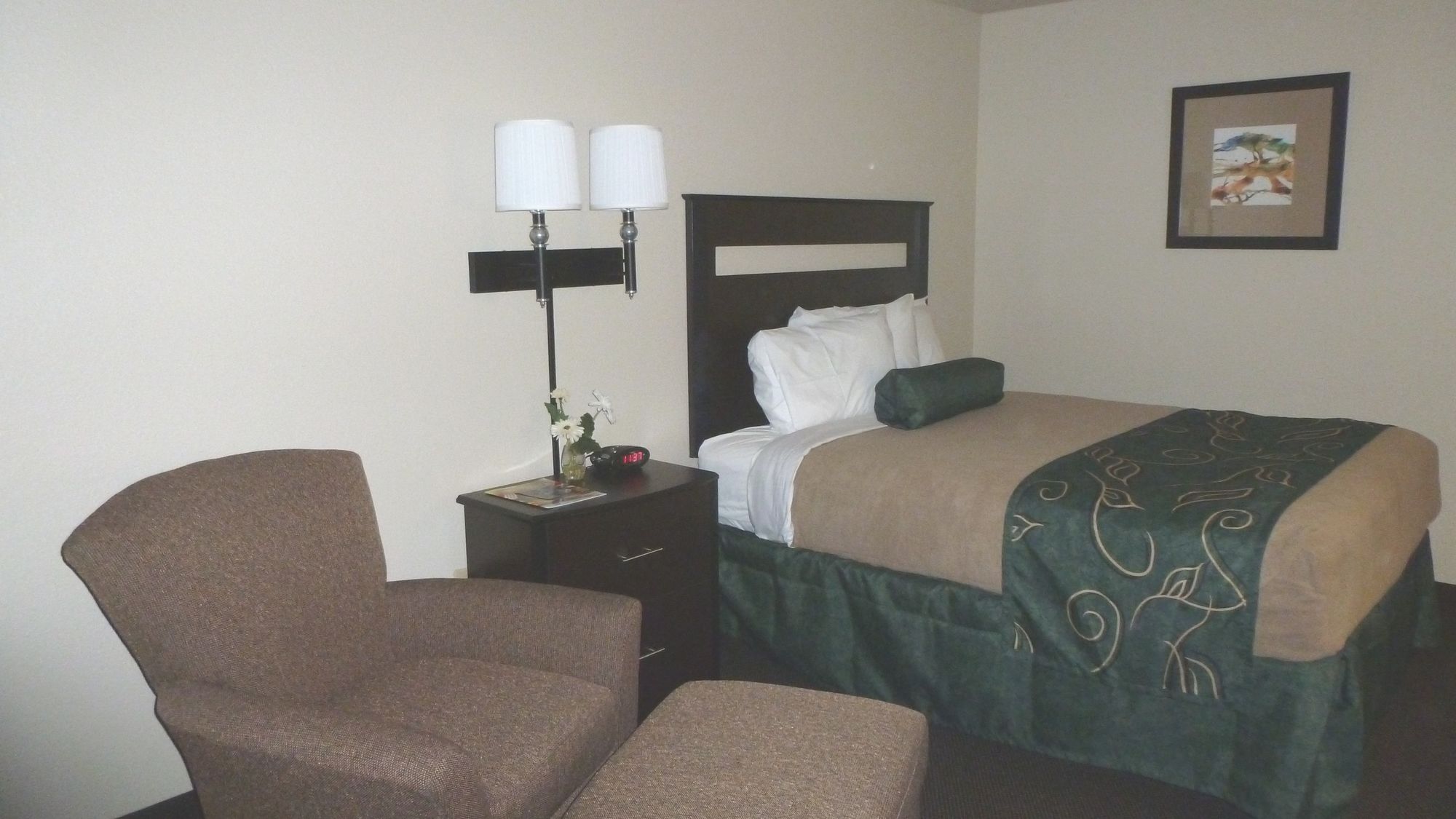 Travelodge by Wyndham Jefferson City