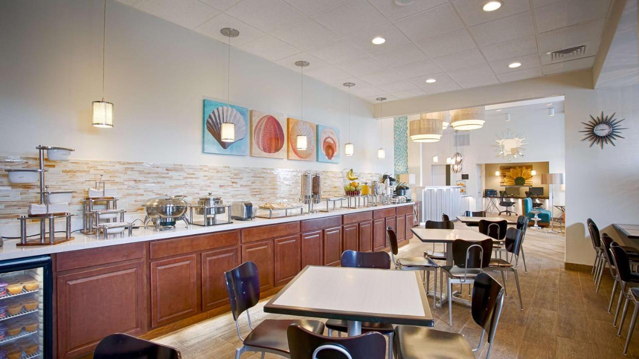 Best Western The Oasis At Joplin