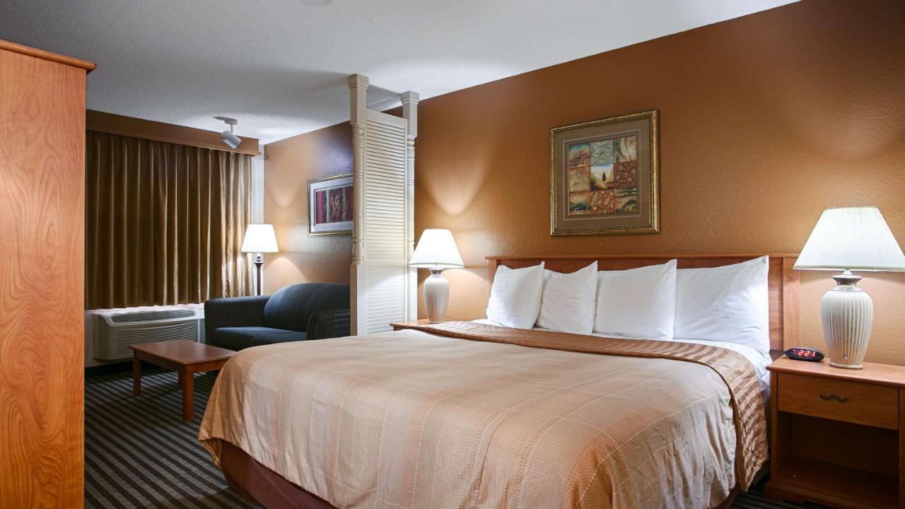 Best Western The Oasis At Joplin