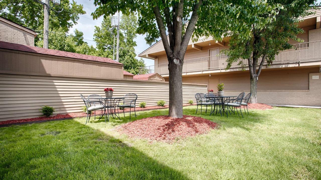 Best Western The Oasis At Joplin