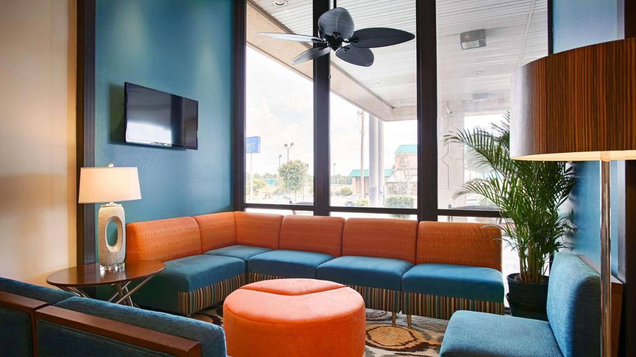 Best Western The Oasis At Joplin