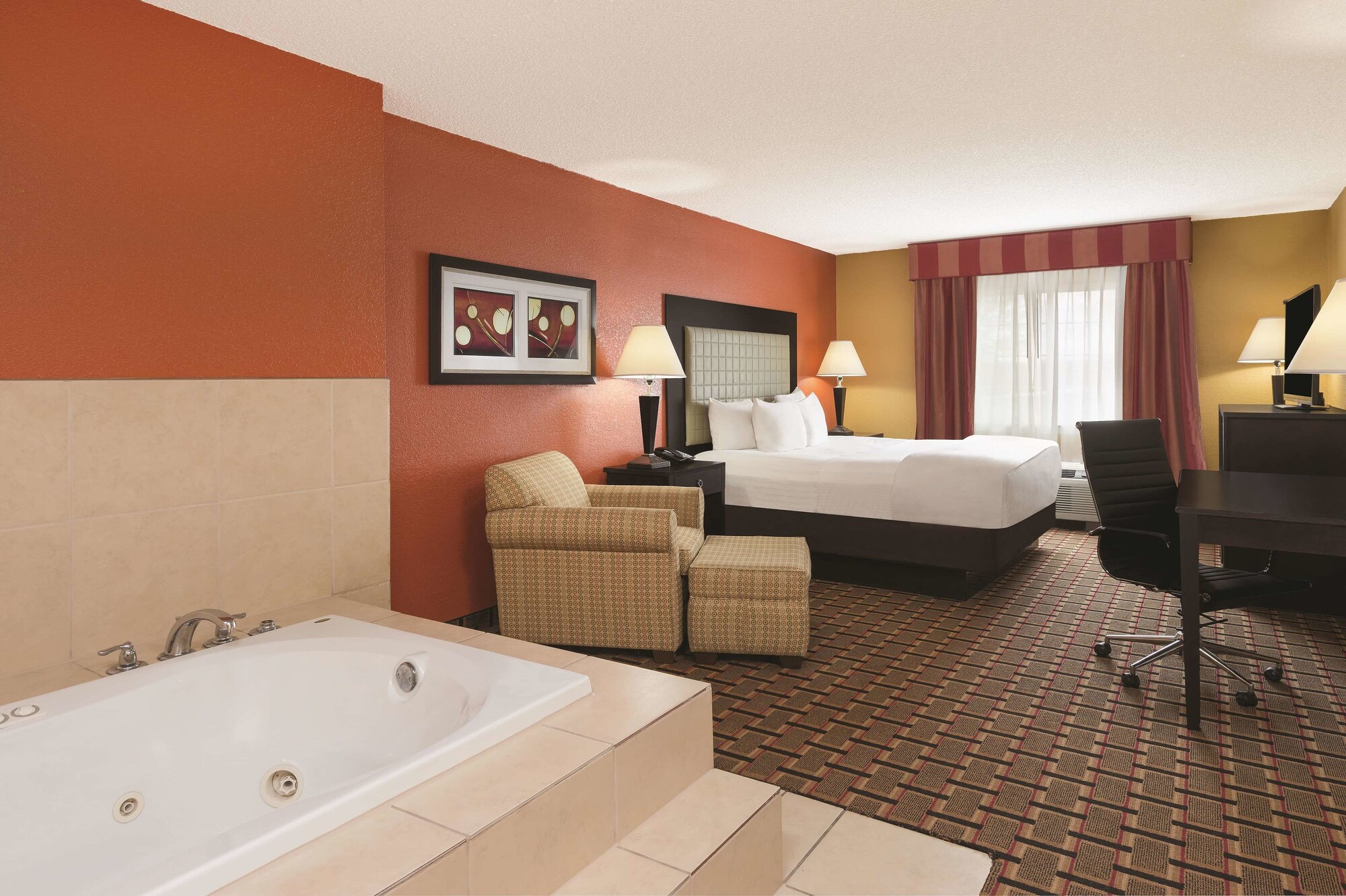 La Quinta Inn & Suites by Wyndham Joplin