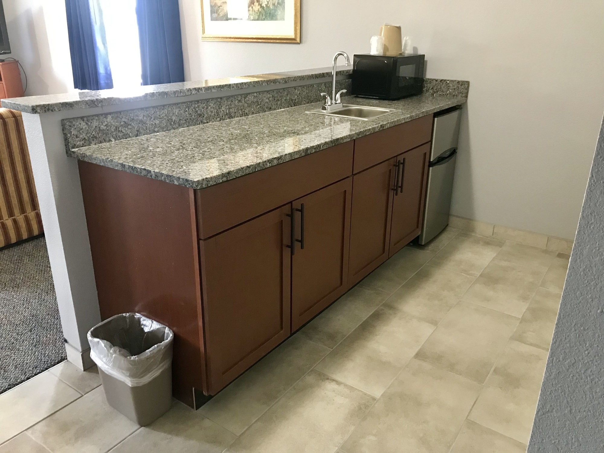 American Inn North Kansas City