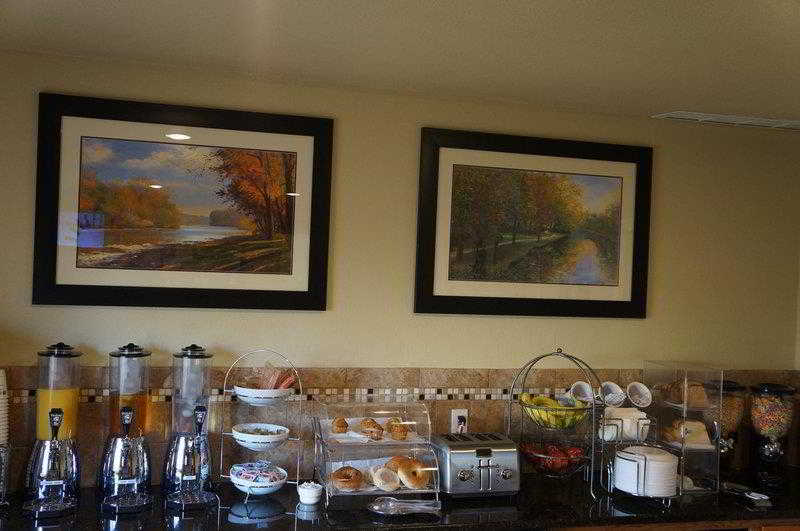 SureStay by Best Western Kansas City Country Inn North