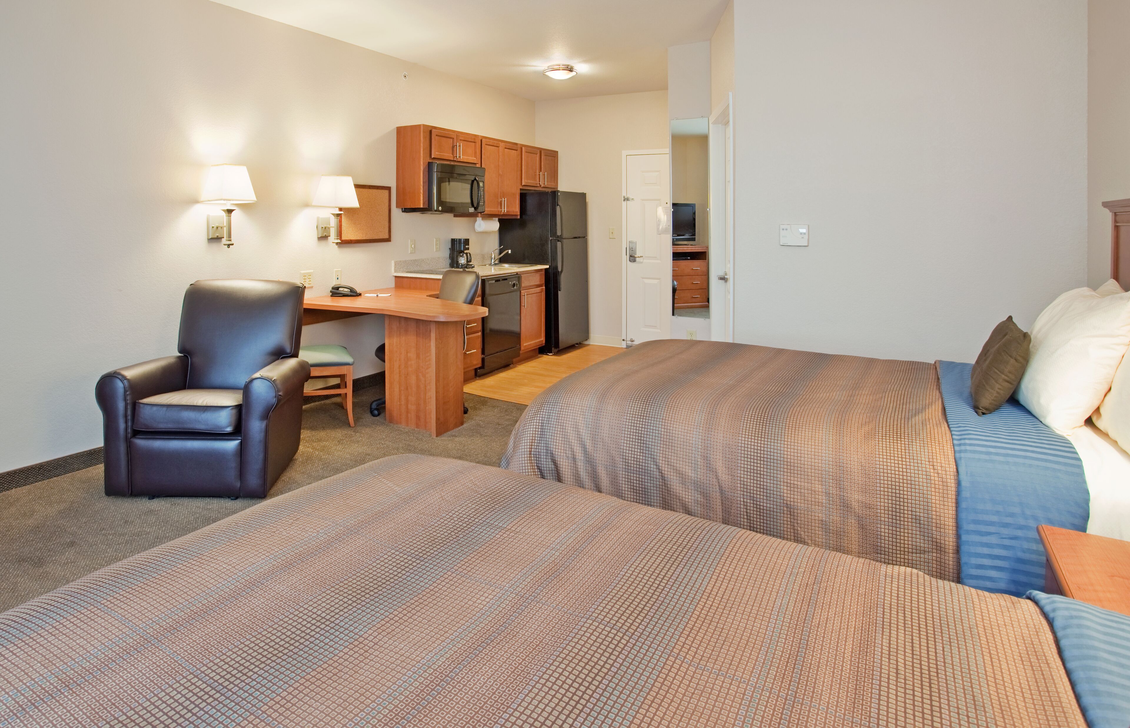 Candlewood Suites Kansas City Northeast