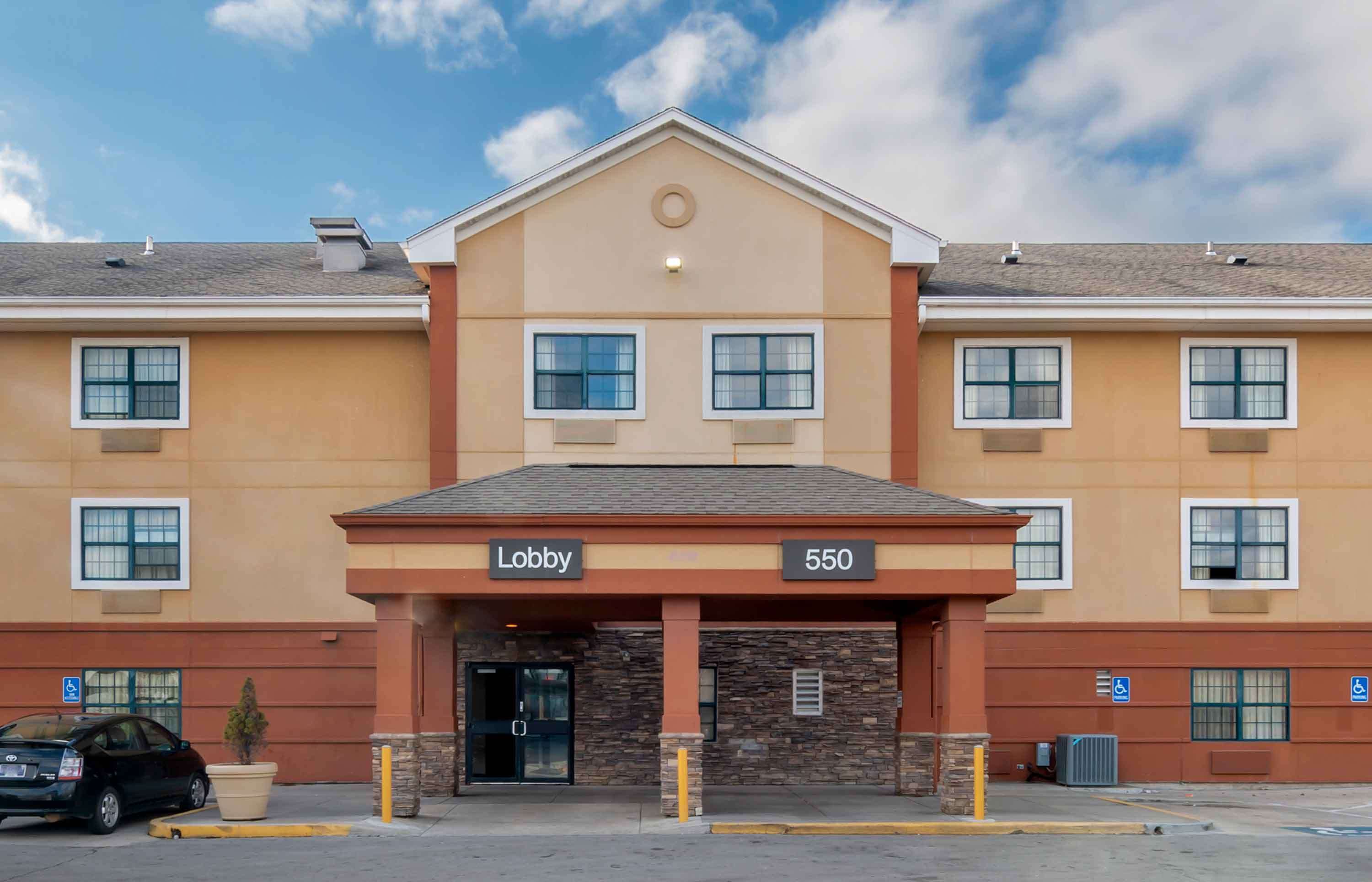 Extended Stay America Kansas City South