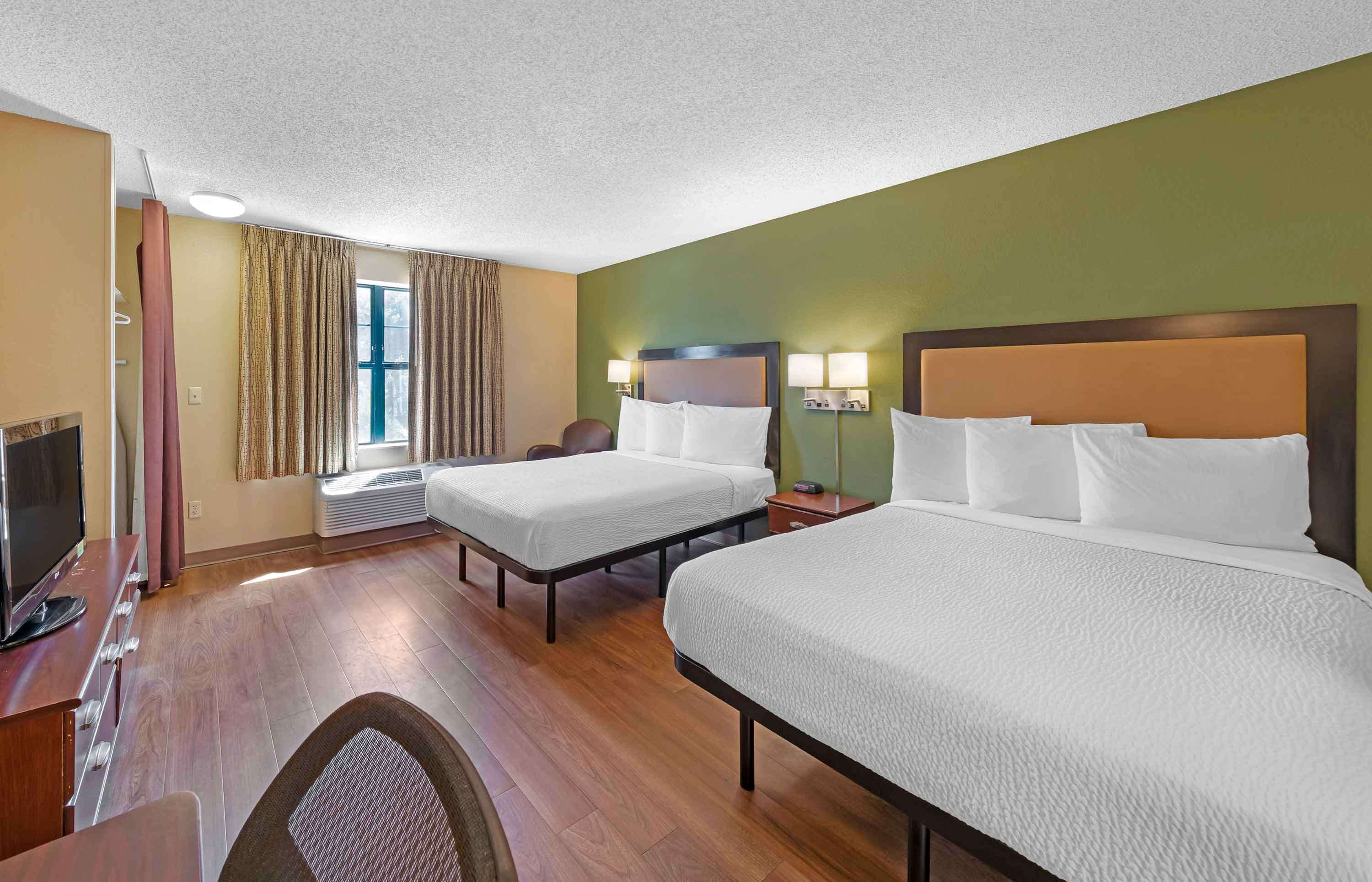 Extended Stay America Kansas City South