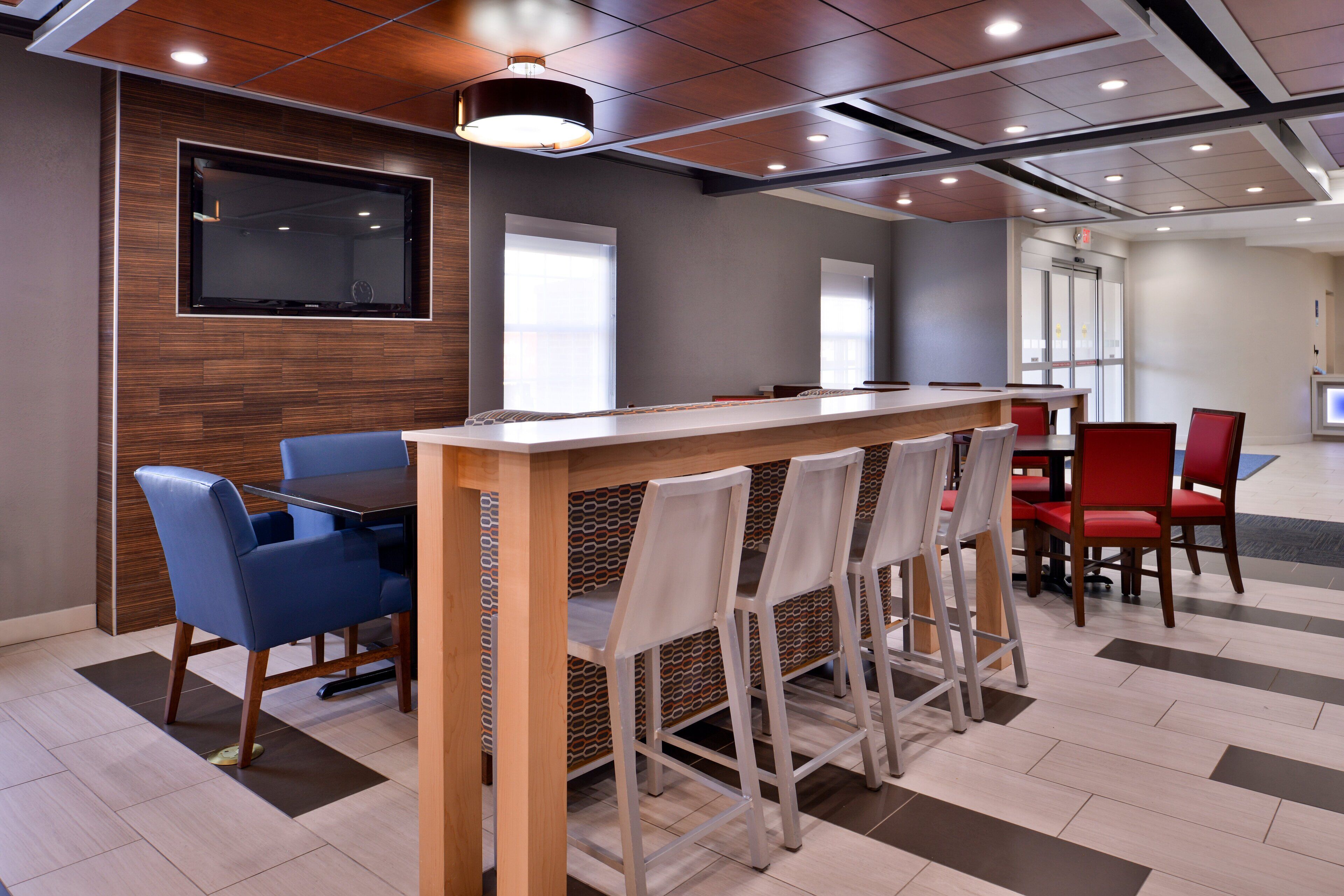 Holiday Inn Express North Kansas City