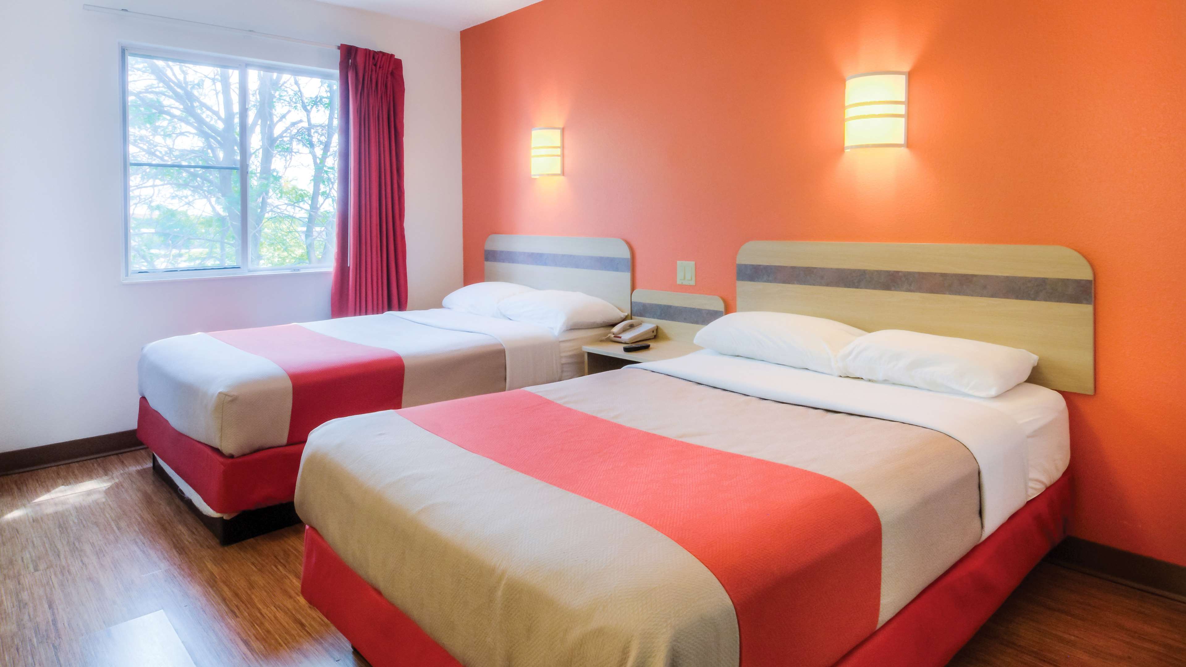 Motel 6 Kansas City North - Airport