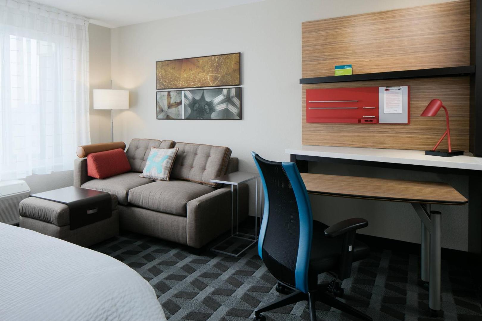 Towneplace Suites Kansas City Airport