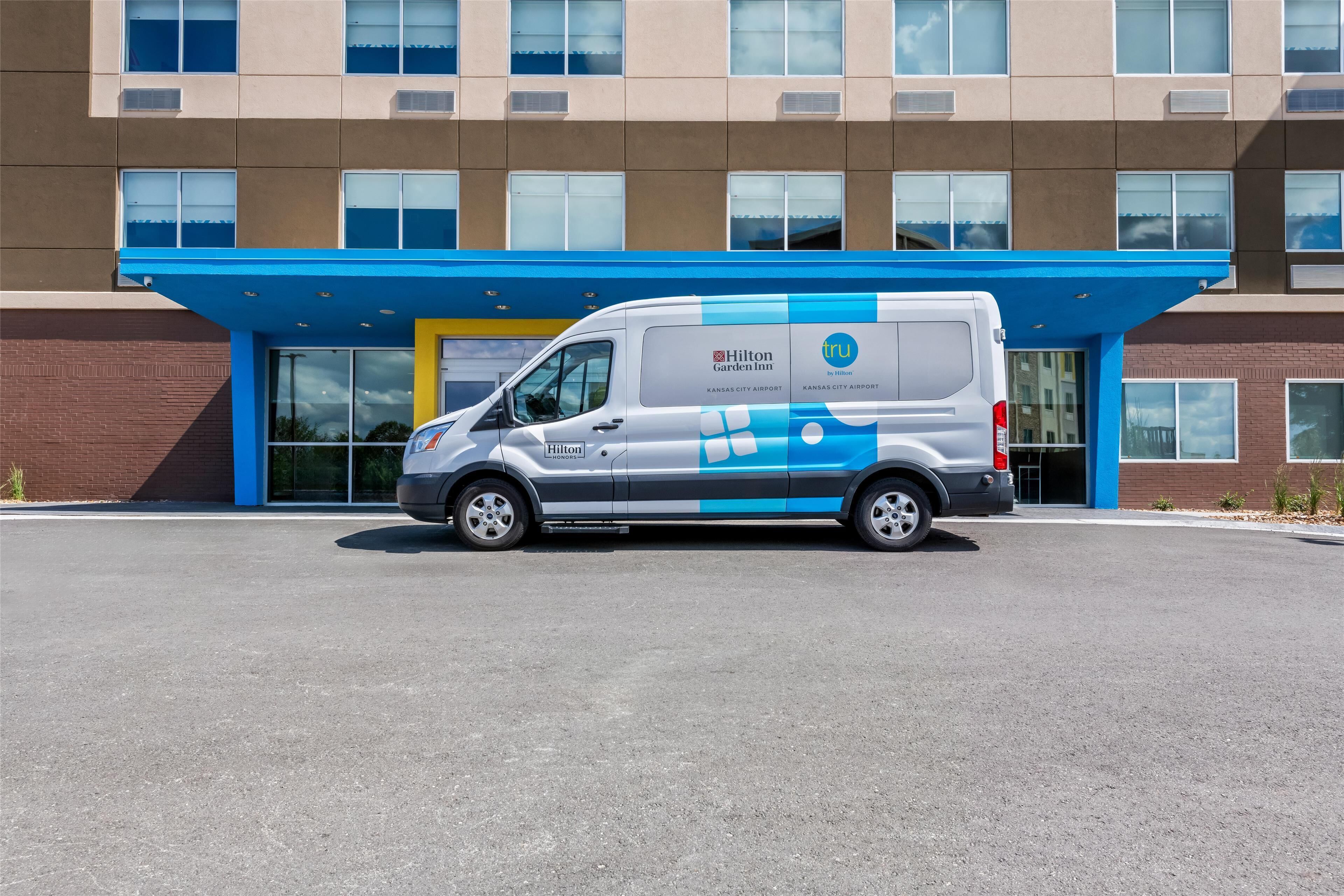 Tru by Hilton Kansas City Airport