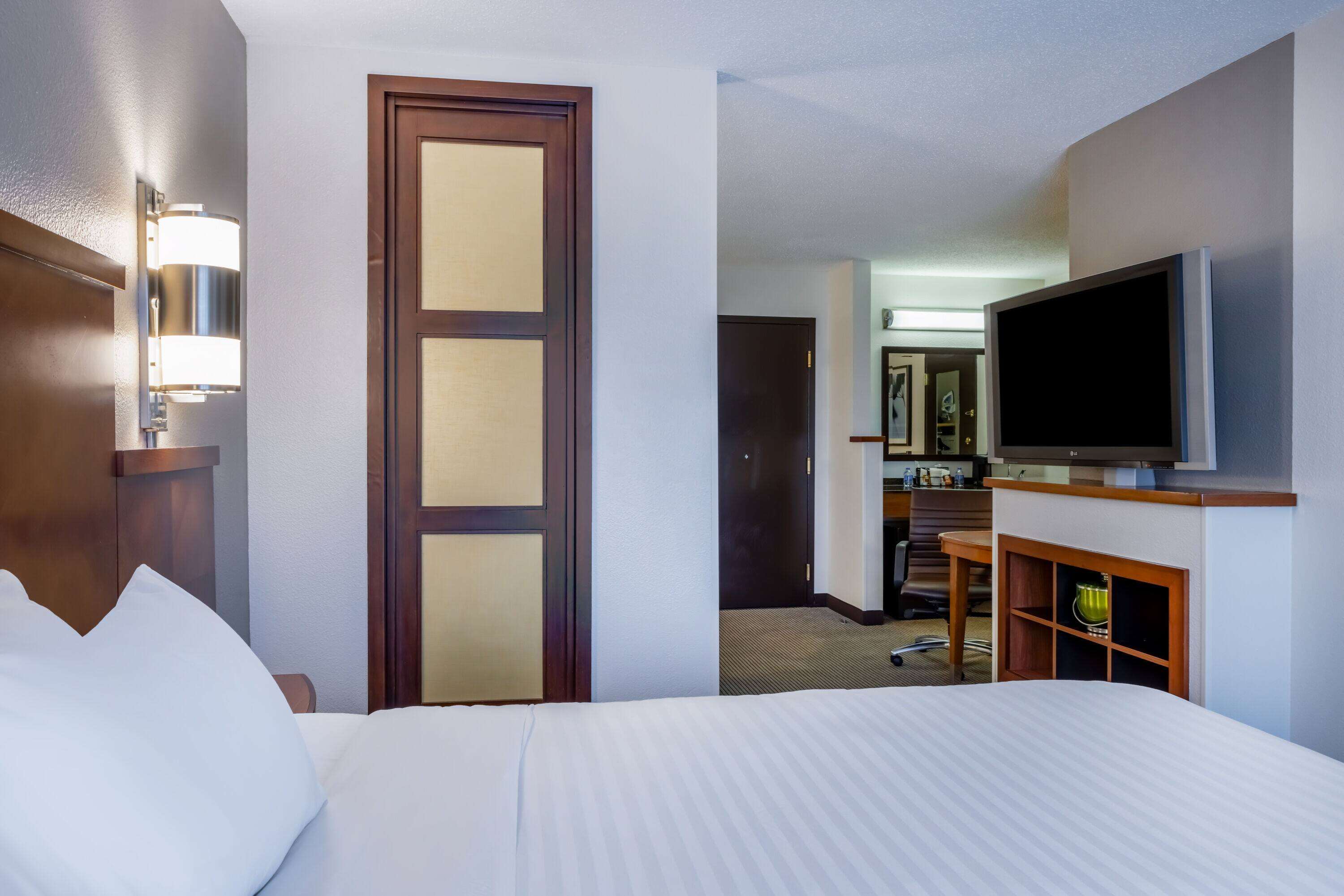 Wyndham Garden Kansas City Airport