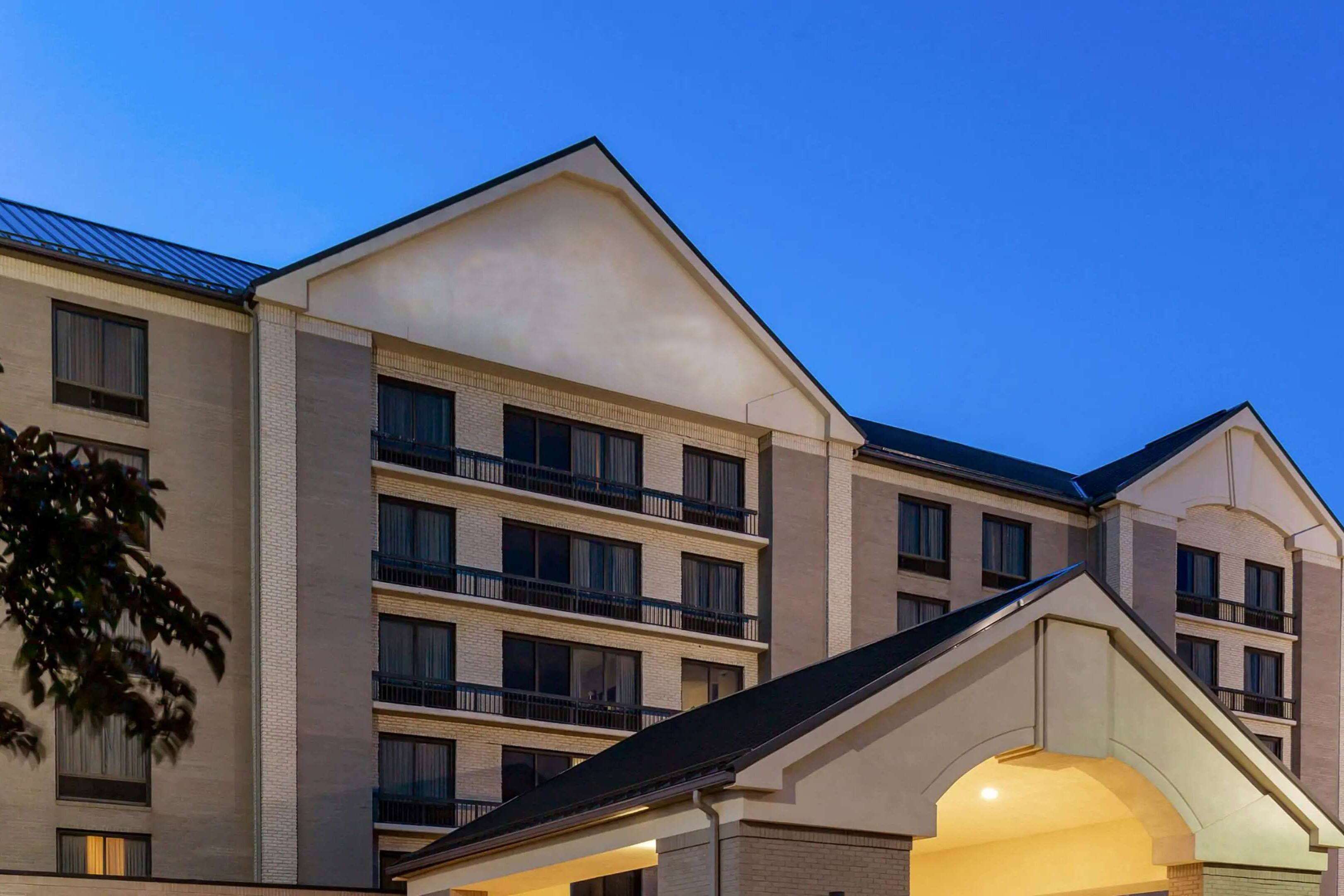 Wyndham Garden Kansas City Airport