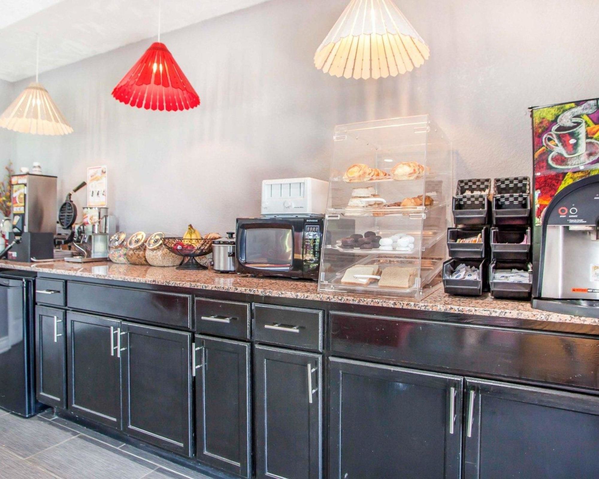 Econo Lodge Kearney - Liberty