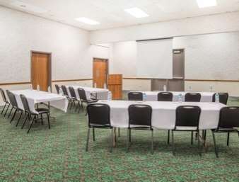 Days Inn by Wyndham Kirksville