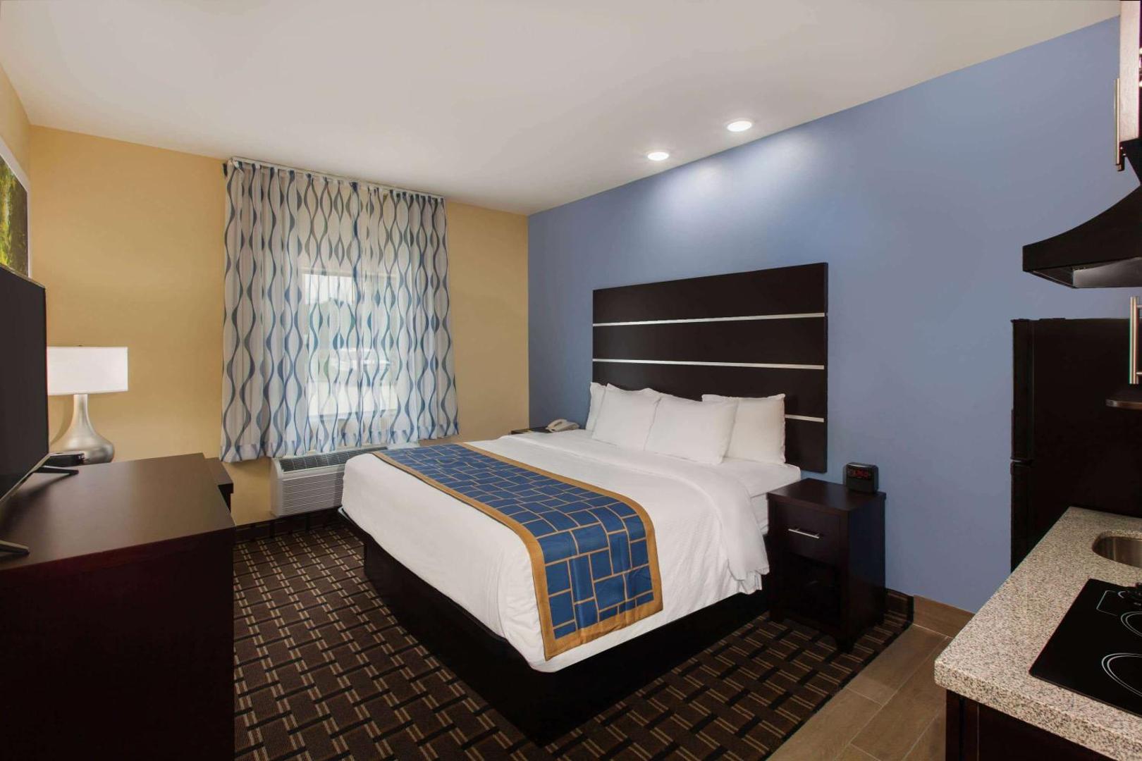 Days Inn by Wyndham Baton Rouge Airport
